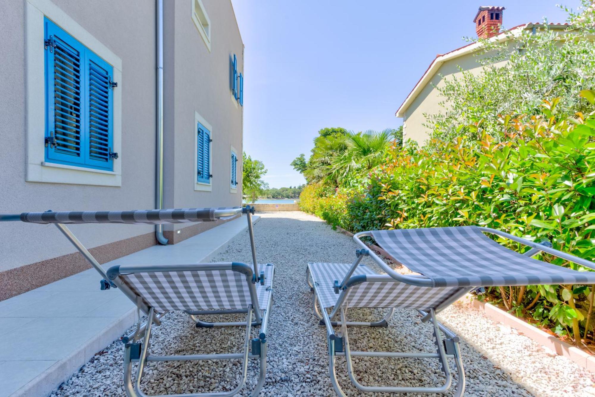 Apartment In Villa Moletto Seaside & Relax - 4 Guests โลเวร็ตชิกา ภายนอก รูปภาพ